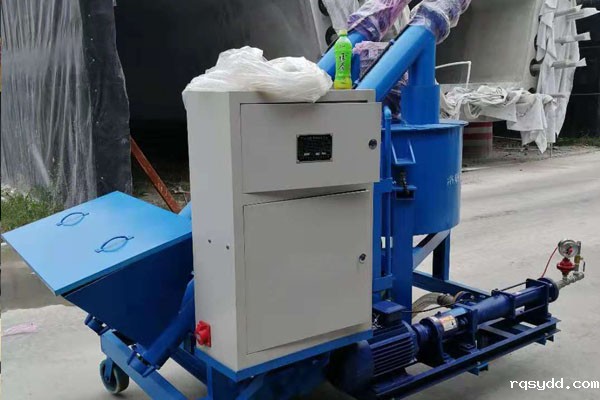 智能压浆台车保养方法